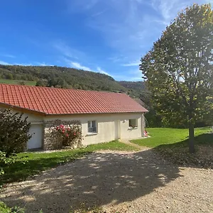 au-moryllon.hotels-rhonealpes.com/